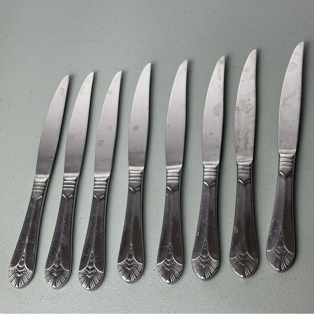 Oneida New York Stainless Steel Table Knives Lot of 8 1880 Hospitality Flatware